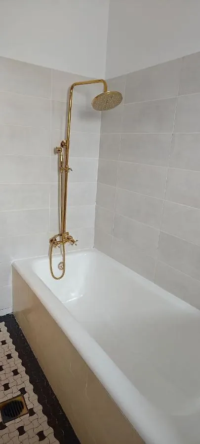 Luxury Apartment 3 Rooms Bukarest 0*,